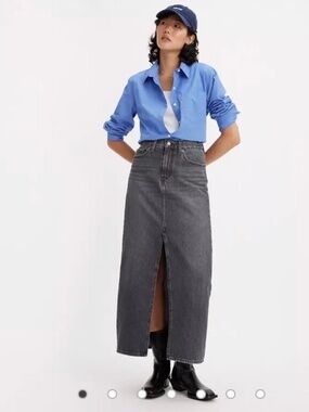 Levis black skirt